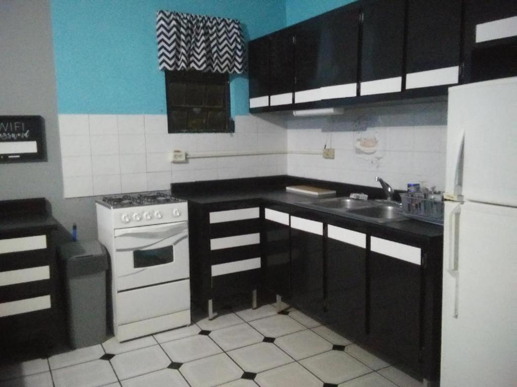 Labadie Apartment Aguadilla Eksteriør billede